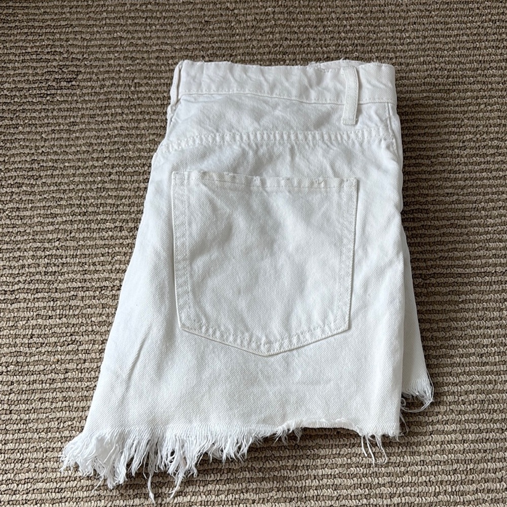 Zara Cream Frayed Hem Denim Shorts